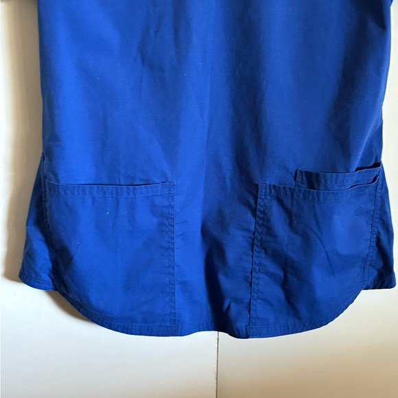 Scrub Uniform Top - Picture 5 of 6